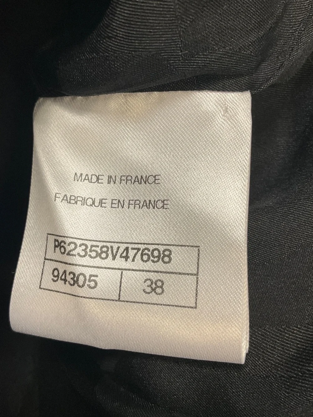 CHANEL BLACK WOOL AND ALPACA TWEED JACKET WITH CC LOGO SNOWFLAKE BUTTONS